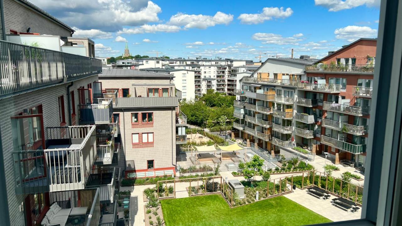 Private In Hammarby Sjoestad, Common Space Shared! Privatunterkunft *